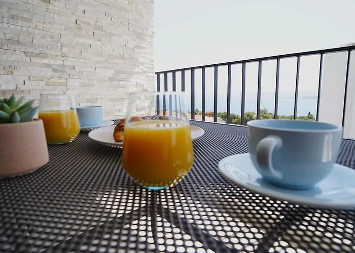 Solis Apartments Bol 1